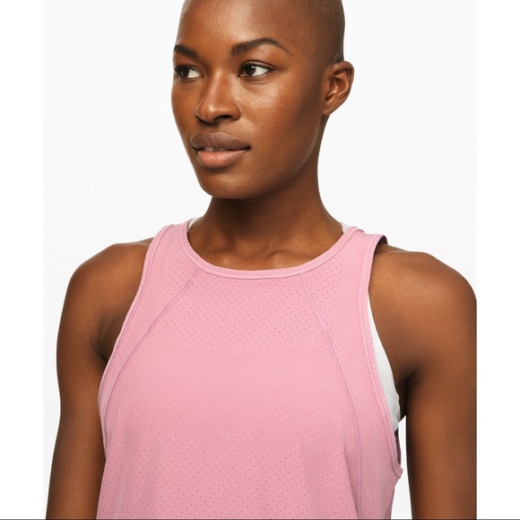 Lululemon Close the Distance Tank - Picture 3 of 8